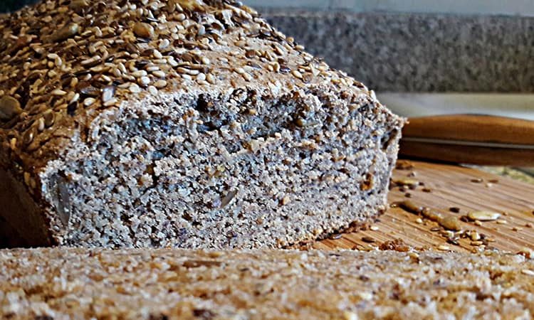 Pan-intergral-con-semillas